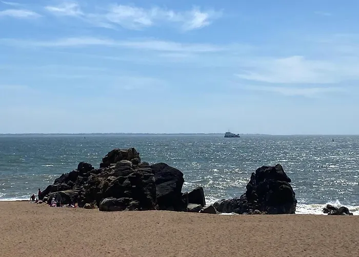 De L'eve - T2 A 380m M Hulot Et Commerces - St Marc Sur Ideal Famille Proche La Baule P0rnichet Avec Parking Prive Apartmán Saint-Nazaire (Loire-Atlantique)